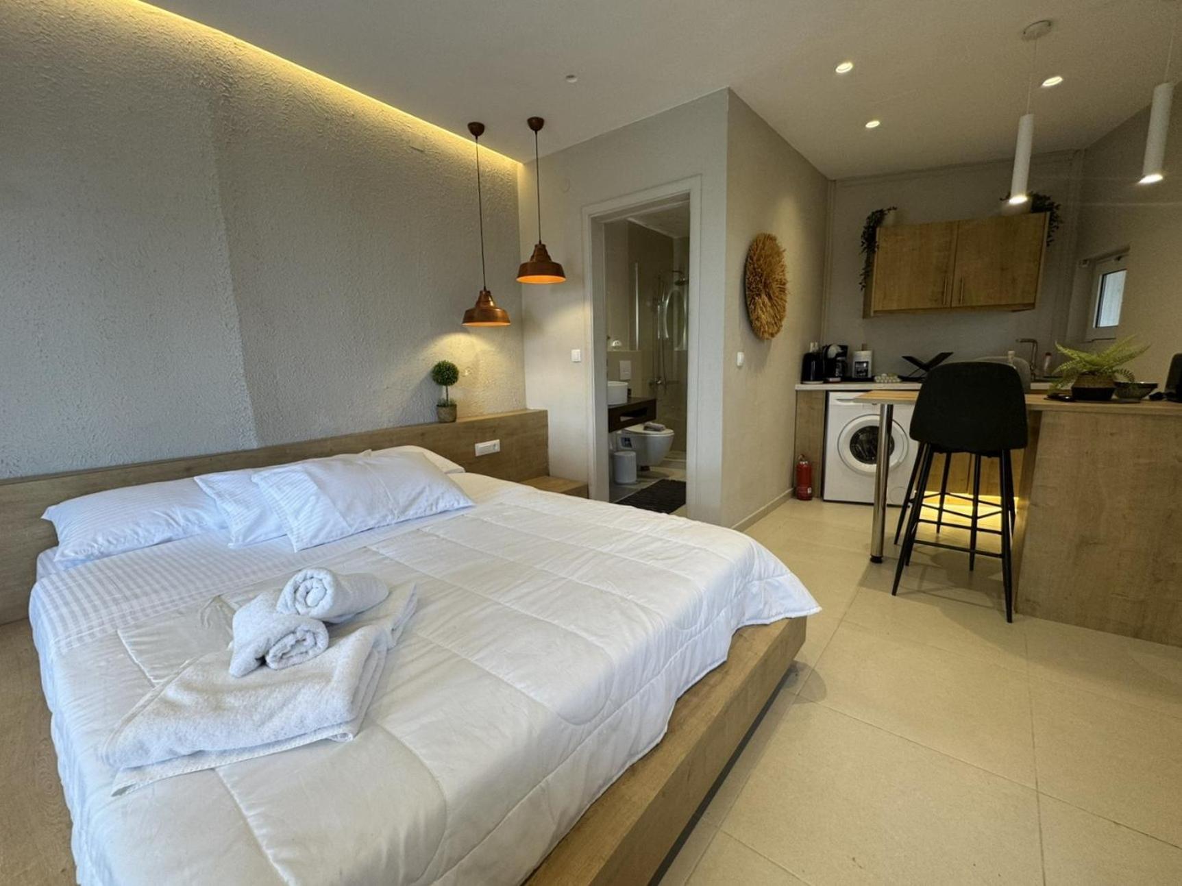 Eleftherias Suites - Near Beach Apartments ماراثي المظهر الخارجي الصورة