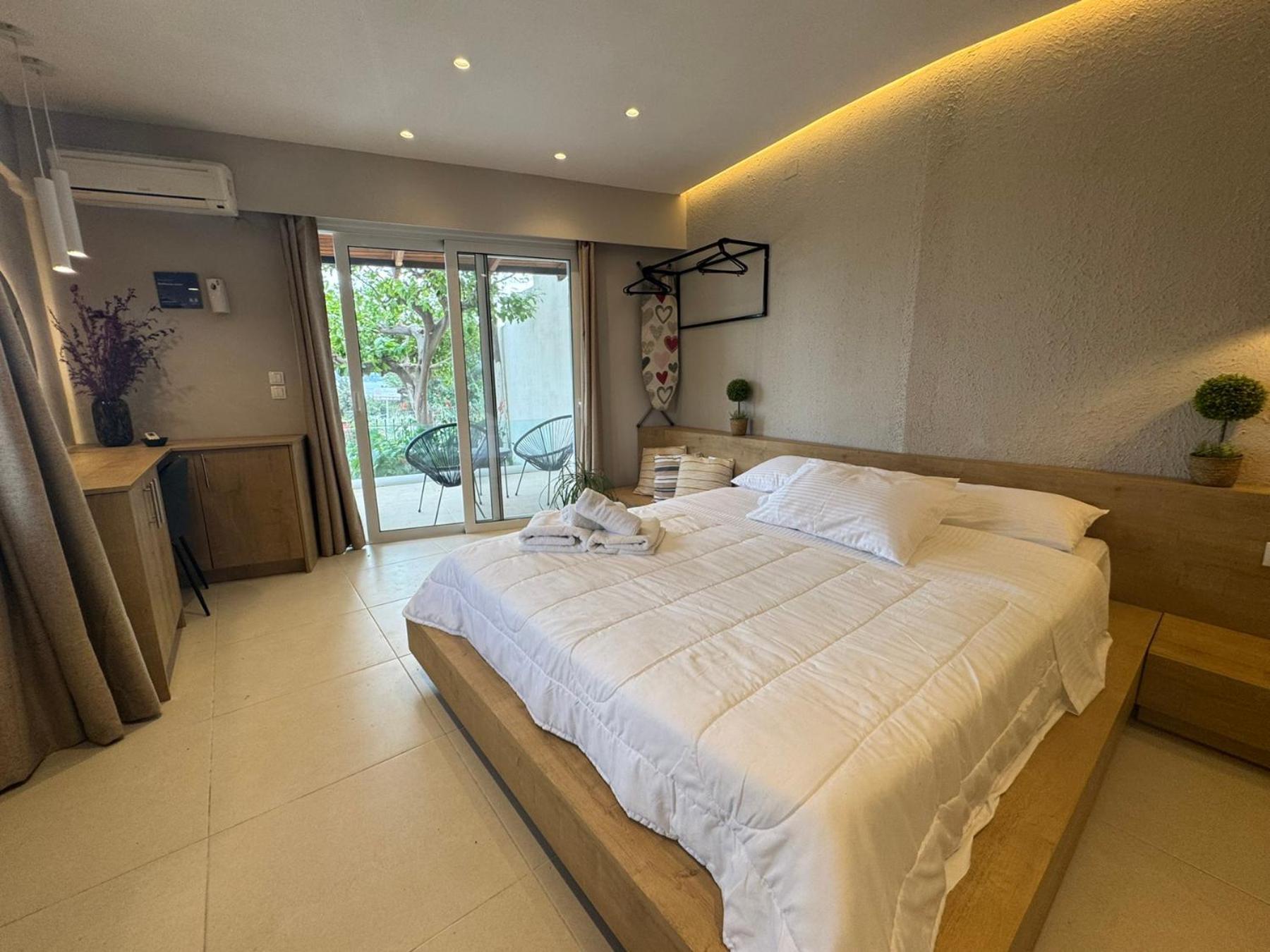 Eleftherias Suites - Near Beach Apartments ماراثي المظهر الخارجي الصورة